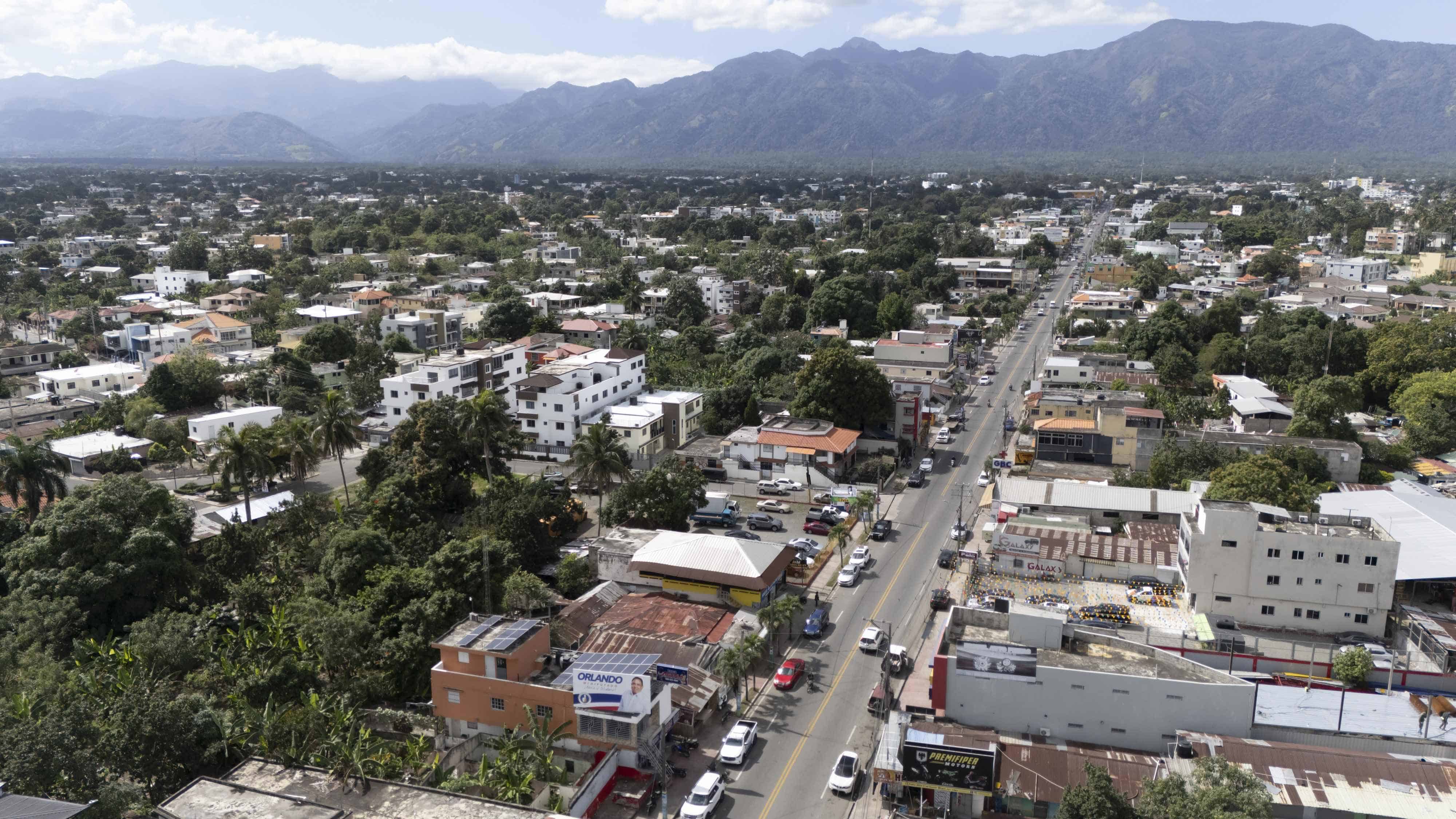 Vista aérea del municipio de Bonao. 