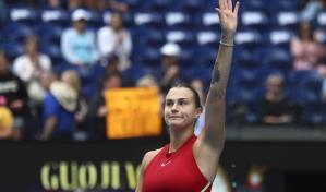 La campeona defensora Sabalenka avanza en el Abierto de Australia tras derrotar a Tsurenko