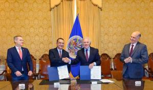 JCE y OEA firman acuerdo para observadores electoral de las elecciones