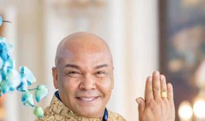 El dominicano Saul Maxwell, asesor espiritual de celebridades, est&aacute; de visita en el pa&iacute;s