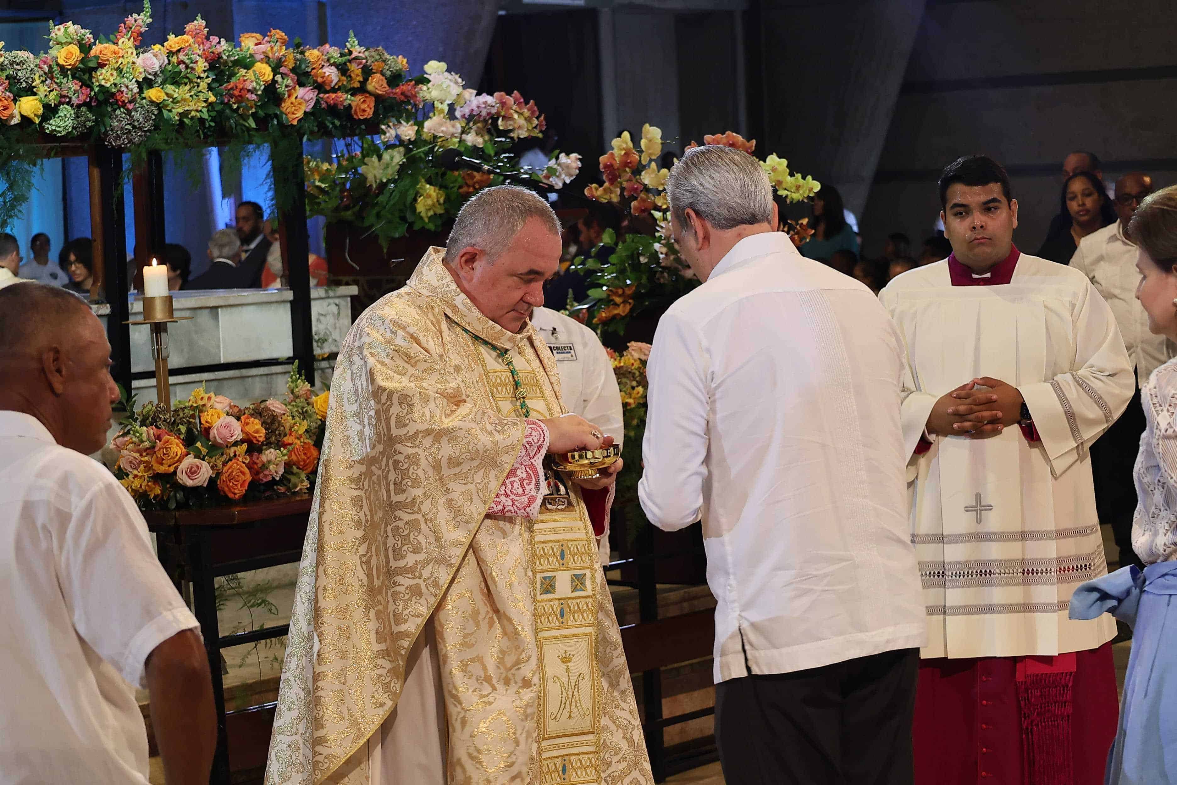 Celebración de la misa solemne de la Altagracia en la Basílica de Higüey.