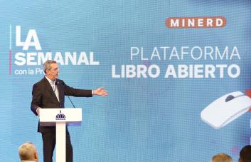 Abinader presenta logros de su gestión en favor de la educación