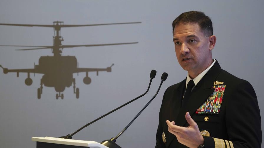Comandante de EEUU vincula a Irán con ataques hutíes contra buques mercantes