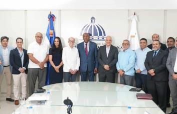 República Dominicana será país piloto para programa de transición energética