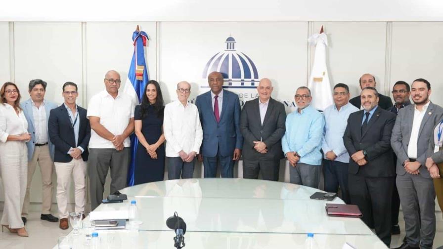 República Dominicana será país piloto para programa de transición energética