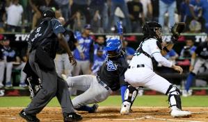 Licey pinta de blanco a las Estrellas en el Tetelo Vargas para su primera victoria en la Serie Final