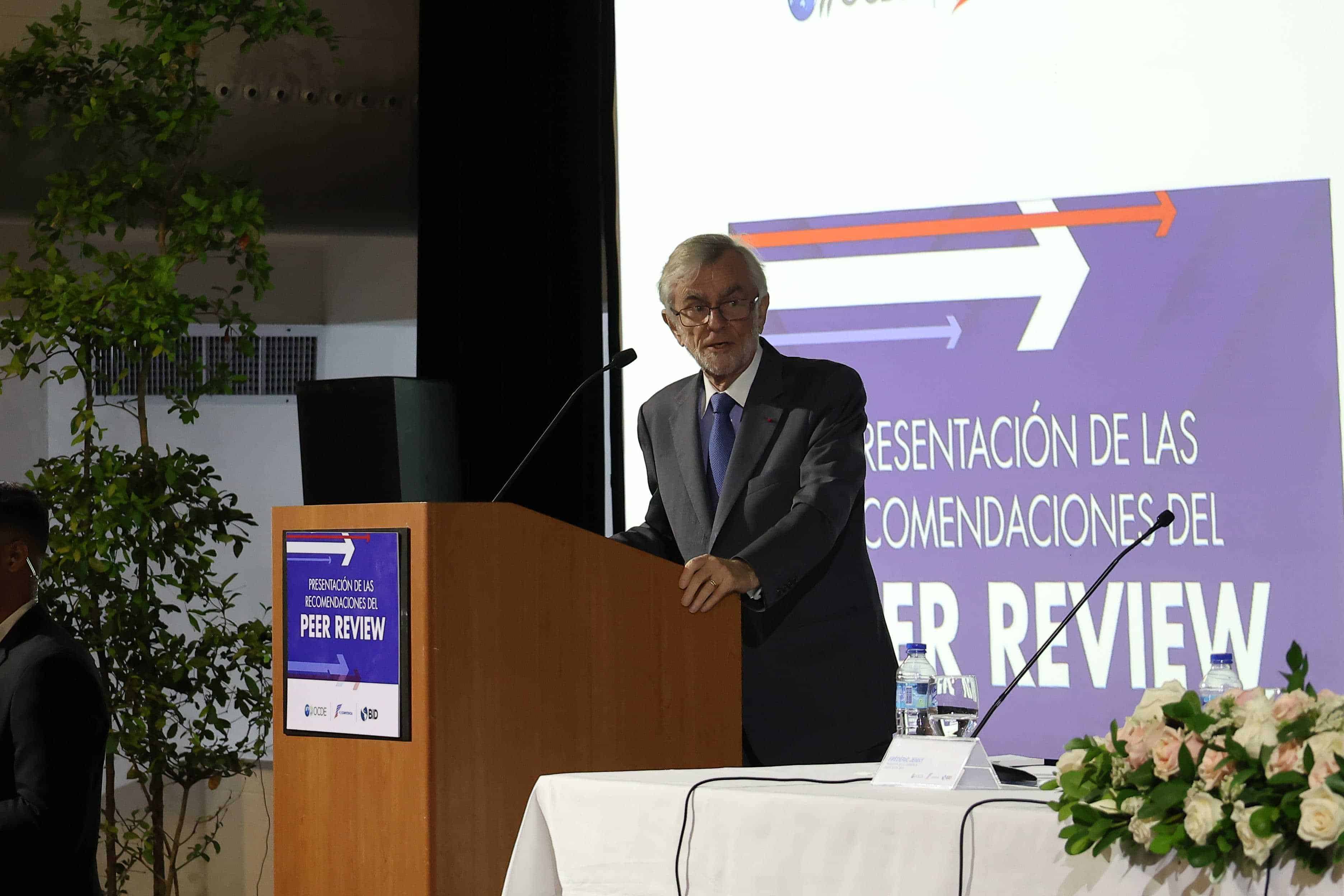 Frederic Jenny, presidente del Comité de Competencia de la OCDE.