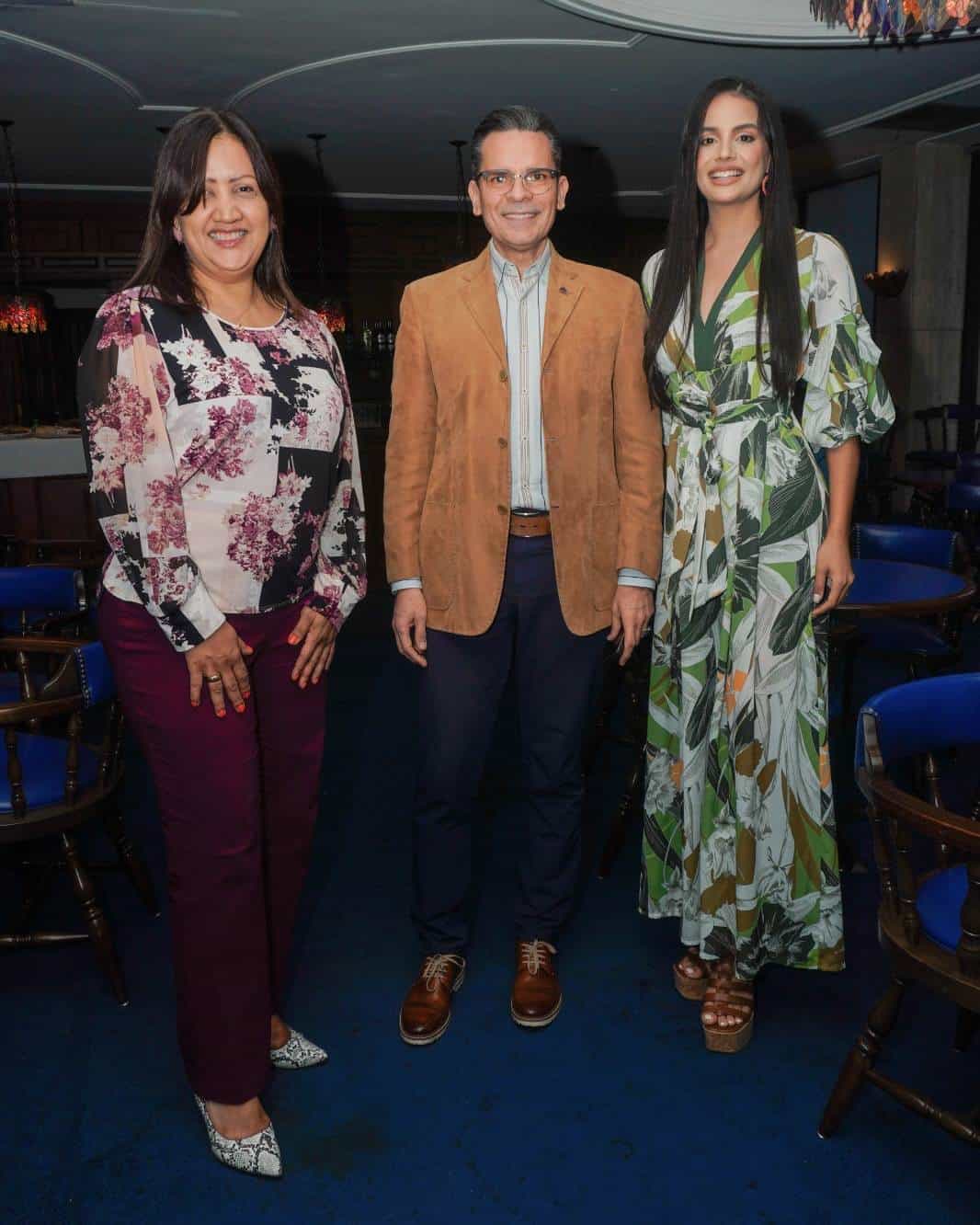 Carolina Martínez, Francisco Sanchís y María Victoria Bayo.