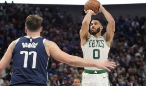 Tatum y Brown ayudan a Celtics a superar triple-doble de Doncic en triunfo por 119-110 sobre Mavs