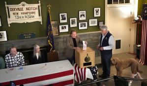 Nikki Haley arrasa en las primarias de Dixville Notch al ganar sus seis votos