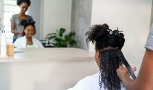 Debaten en Puerto Rico una medida para prohibir la discriminación racial por los peinados