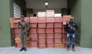 Autoridades decomisan en Montecristi cargamento de cigarrillos procedente de Haití
