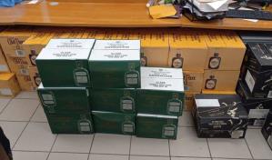 Ocupan más de 10 millones de pesos y bebidas alcohólicas adulteradas durante allanamiento en La Vega