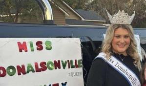 Reina de Belleza detenida por la muerte de un bebé de 18 meses