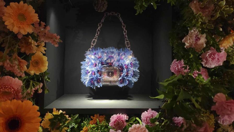 París: joyas y bolsos únicos, para acompañar a la moda de Alta Costura