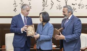 Delegación de Congreso de EEUU reitera su apoyo a Taiwán en 1ra visita desde las elecciones