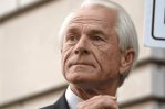 Cuatro meses de prisión para Peter Navarro, exasesor de Trump, por desacato al Congreso Cuatro meses de prisión para Peter Navarro, exasesor de Trump, por desacato al Congreso