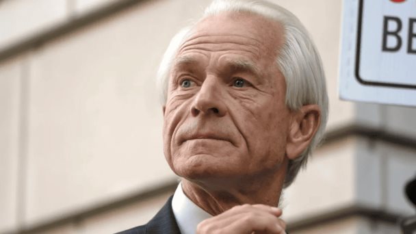 Cuatro meses de prisión para Peter Navarro, exasesor de Trump, por desacato al Congreso