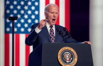 Biden en campaña bajo presión por los múltiples frentes abiertos en el mundo