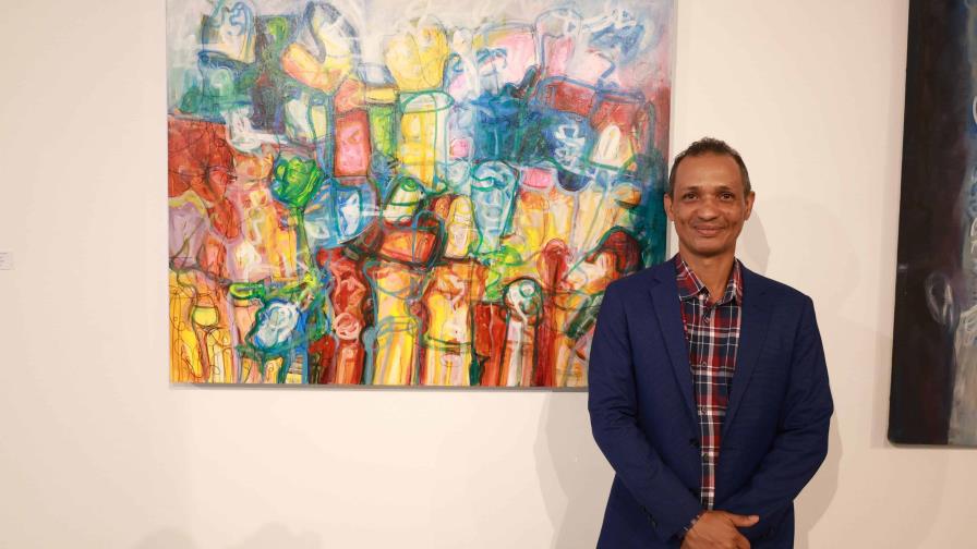 Amaurys Reyes inaugura exposición Laberintos