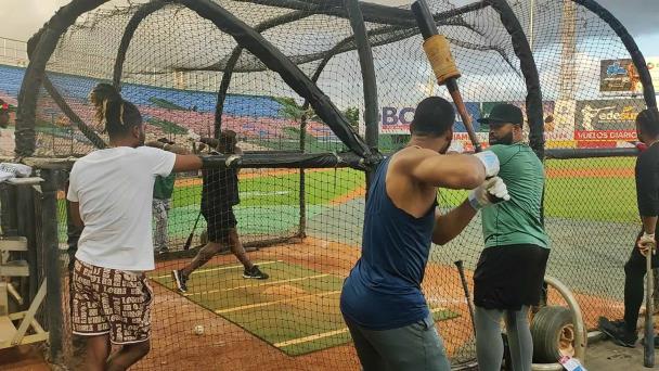 Video | Los Tigres del Licey salen en busca del back to back, las Estrellas tratarán de impedirlo