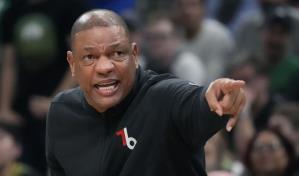 Bucks oficializan contratación de Doc Rivers como su entrenador