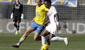 El Real Madrid remonta para vencer 2-1 a Las Palmas y asumir el liderato en España