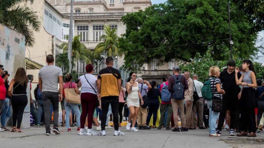 Cuba registra en dos años el mayor éxodo migratorio desde la revolución de 1959 La Habana, Cuba