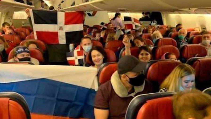 Volar con dominicanos: una experiencia desde antes de embarcar