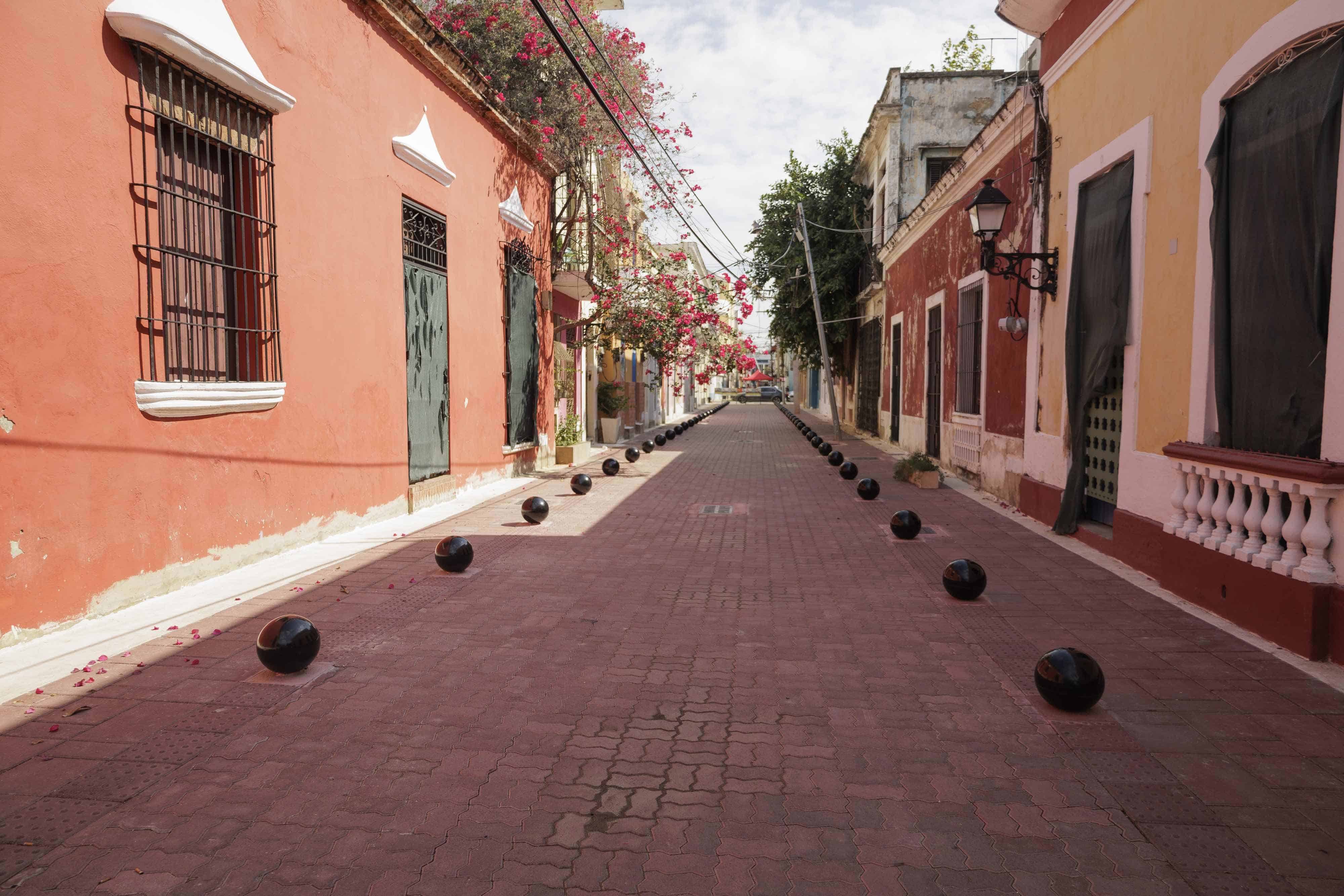 Parte de la calle Salomé Ureña ya está terminada.