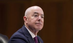 EEUU: Republicanos avanzan hacia juicio contra el secretario Mayorkas