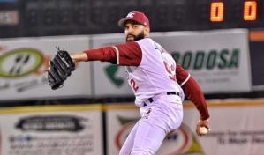 Pelotero Gabriel Ynoa sufre accidente de tránsito en La Vega