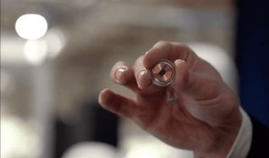 Telepathy, el primer chip cerebral implantado a un ser humano