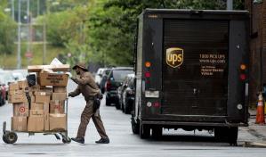 El grupo de encomiendas estadounidense UPS suprimirá 12,000 empleos