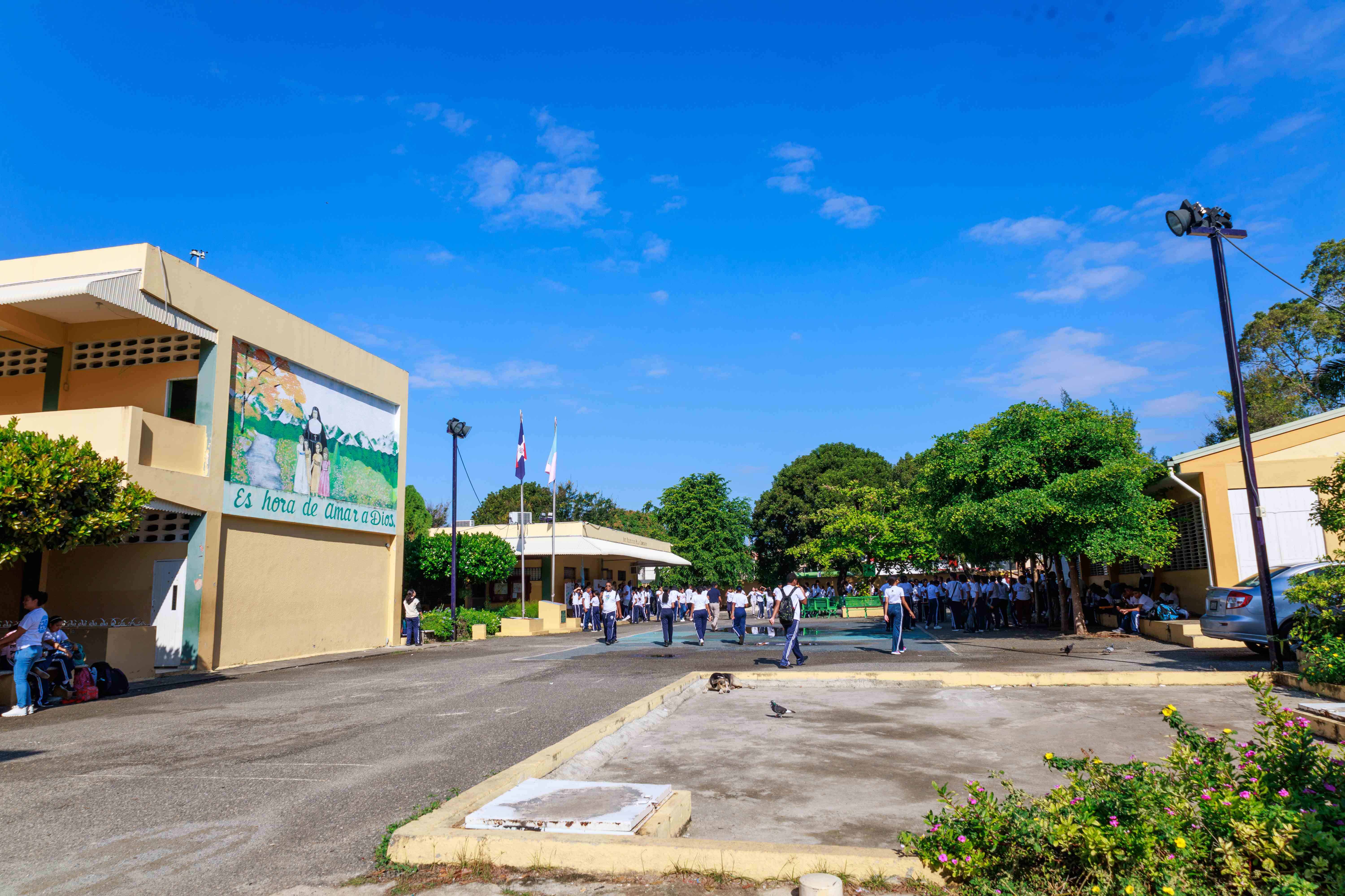 Politécnico Pilar Constanzo.