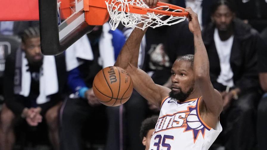 Durant vuelve a Brooklyn y anota 33 puntos; Suns derrotan 136-120 a Nets
