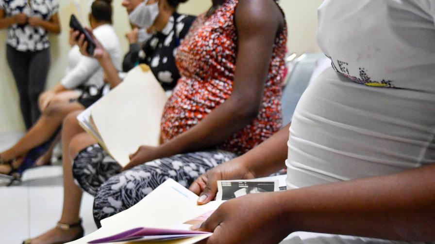 La República Dominicana registra una disminución del 4.42 % en embarazos en adolescentes La República Dominicana registra una disminución del 4.42 % en embarazos en adolescentes