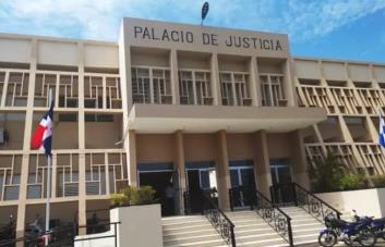 Aplazan para el lunes la coerción por muerte de militante del PRM en Montecristi