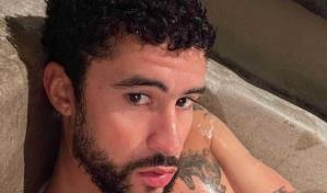 Bad Bunny pone las redes sociales patas arriba con fotos desnudo