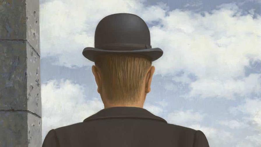 Obra de Magritte alcanzaría 64 millones de dólares en subasta que celebra un siglo de surrealismo