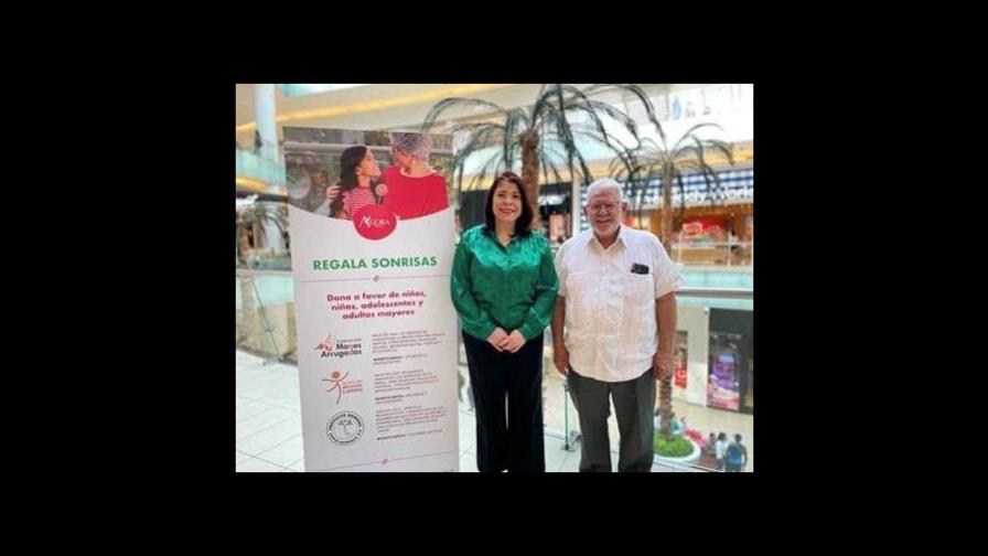 Ágora Mall benefició a tres fundaciones dominicanas con Regala Sonrisas