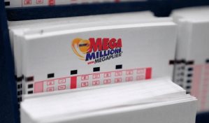 Seis años de cárcel por estafar millones con cartas que prometían premios falsos en EE.UU.