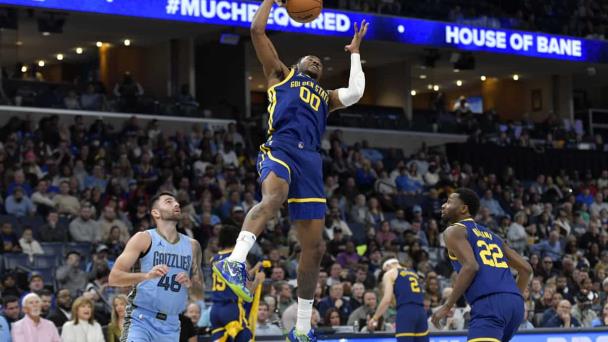 Con 29 puntos de Kuminga, Warriors arrollan a Grizzlies, 121-101
