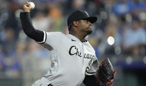 Medias Blancas envían al relevista dominicano Gregory Santos a Marineros