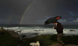 Fuerte tormenta amenaza con lanzar lluvias y vientos sobre California