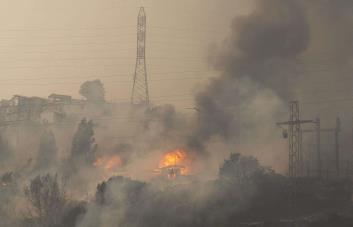 Muertos en Chile por incendios suben a 64; Boric alerta cifrá crecerá significativamente