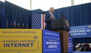 Se tambalea promesa de Biden de acceso a internet ante inminente fin de subsidios