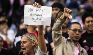 Gobierno y aficionados de Hong Kong, decepcionados por la ausencia de Messi en el amistoso