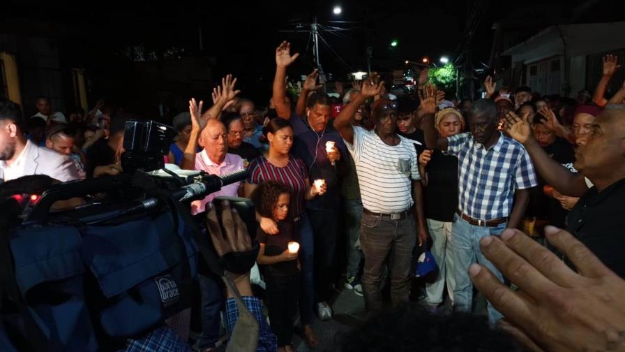 Ataque armado deja tres heridos y levanta en protesta el barrio Enriquillo de Herrera