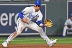 Kansas City le otorga pacto récord al estelar torpedero Bobby Witt Jr.